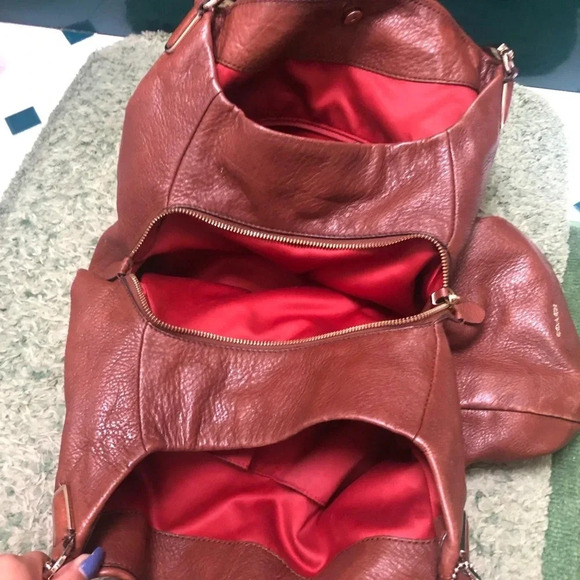 COACH PHOEBE LEATHER SHOULDER BAG - Picture 5 of 9